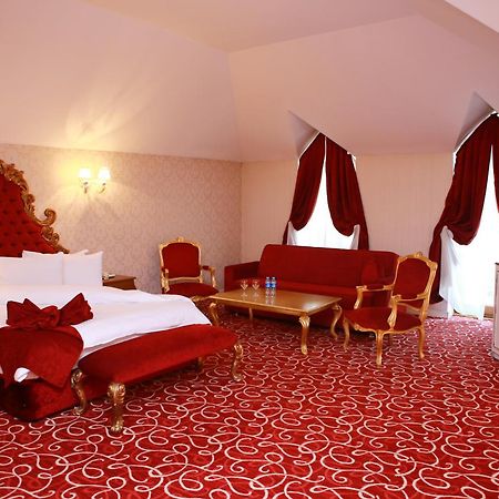 Deluxe Hotel Gandzsa Kültér fotó