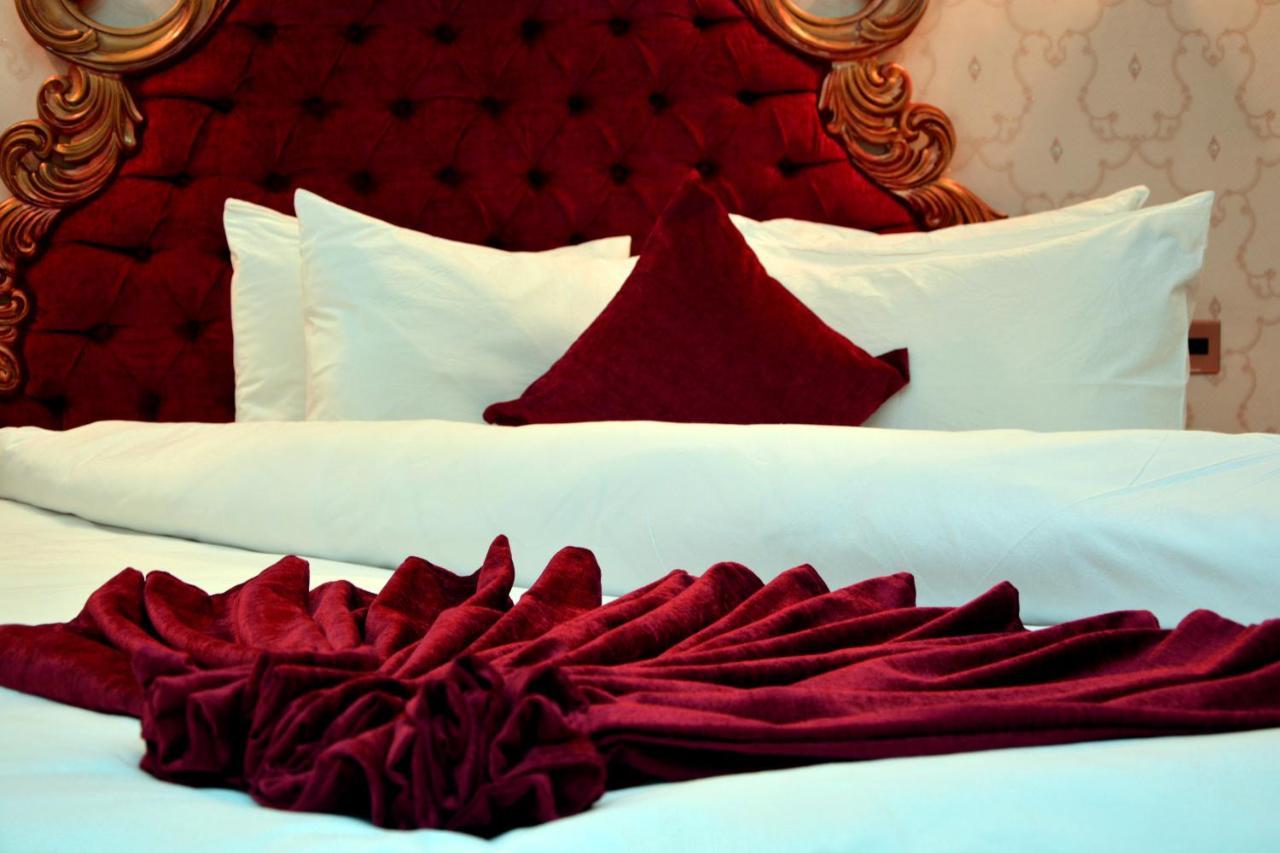 Deluxe Hotel Gandzsa Kültér fotó