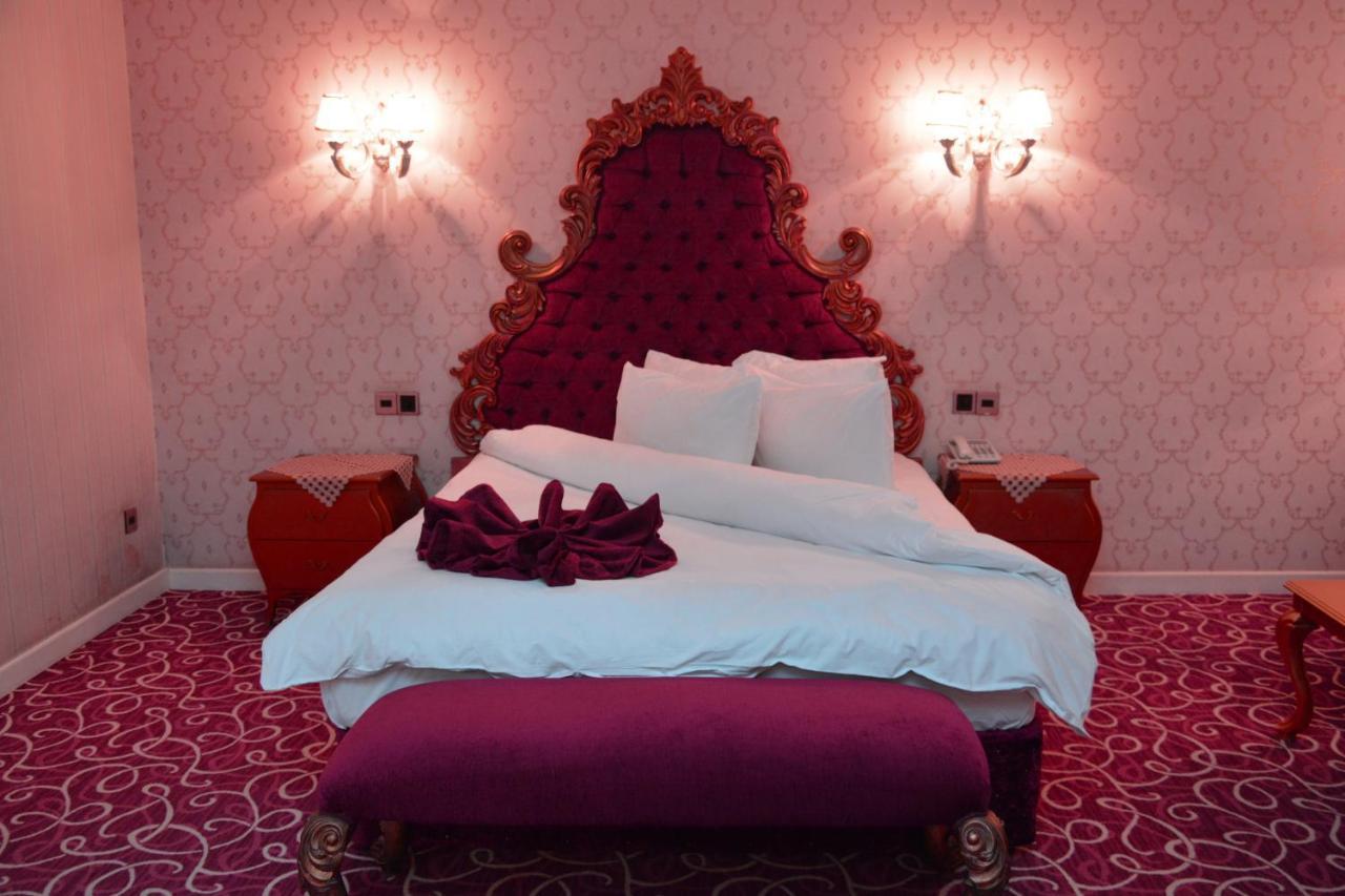Deluxe Hotel Gandzsa Kültér fotó