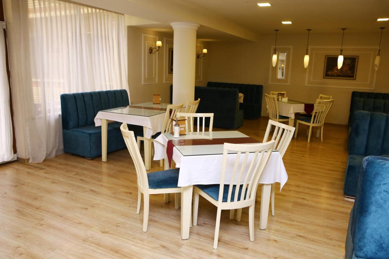 Deluxe Hotel Gandzsa Kültér fotó