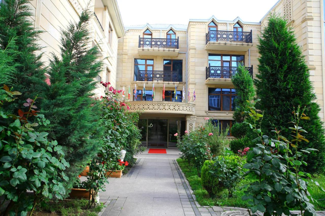 Deluxe Hotel Gandzsa Kültér fotó