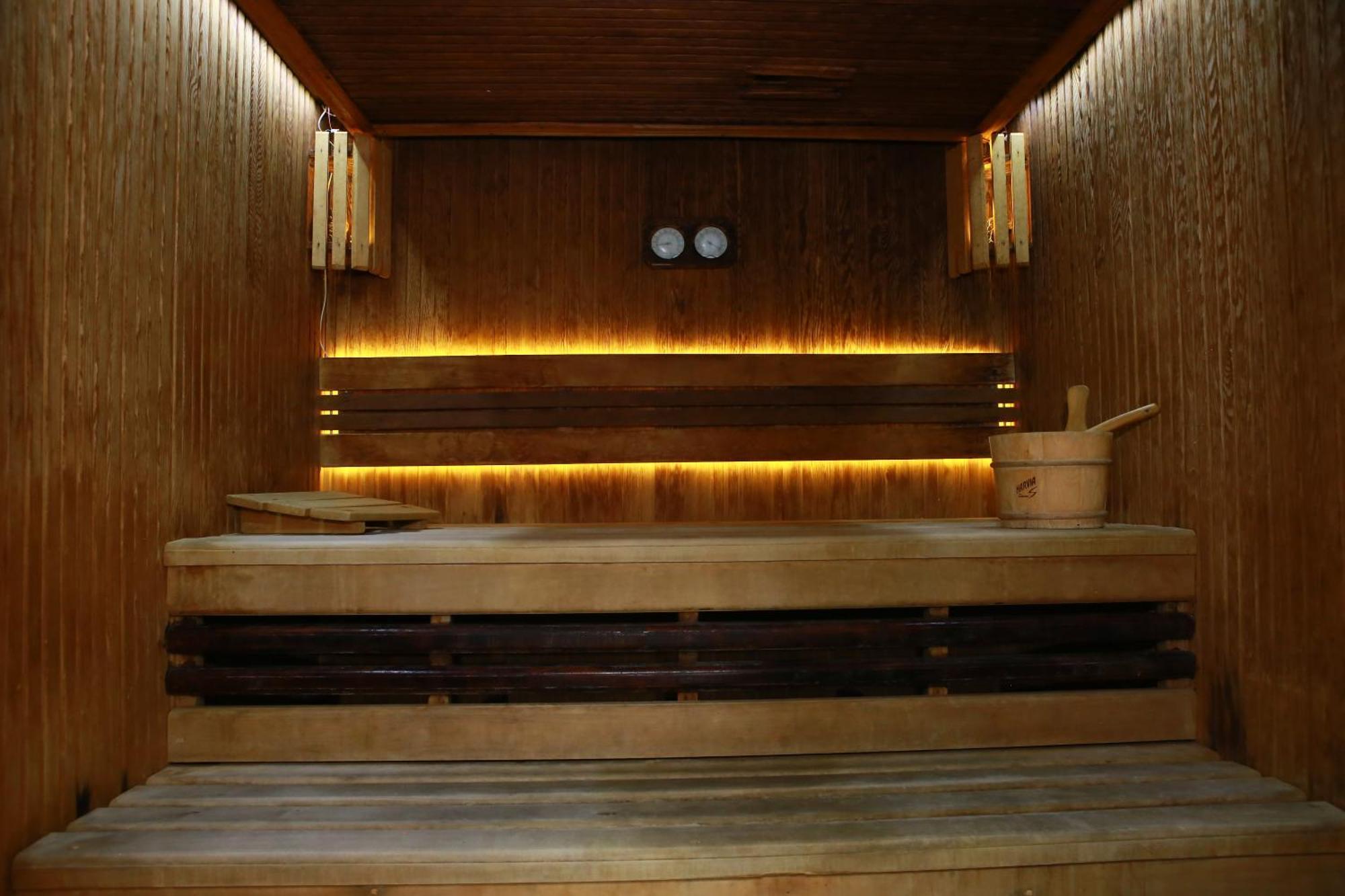 Deluxe Hotel Gandzsa Kültér fotó