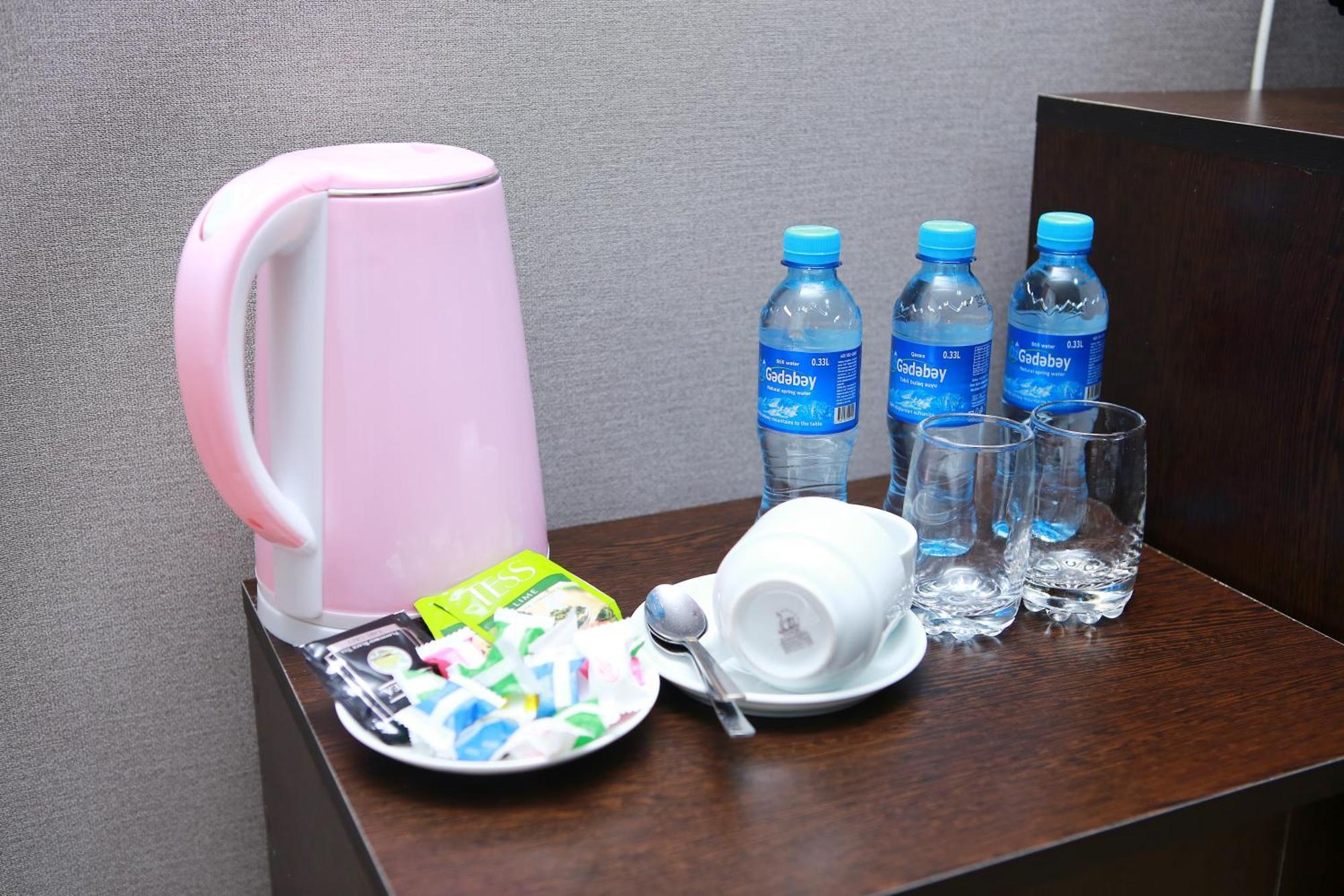 Deluxe Hotel Gandzsa Kültér fotó